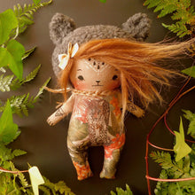 Load image into Gallery viewer, Poupée - Flavie Loup

