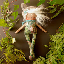 Charger l&#39;image dans la galerie, Poupée - Flavie Loup
