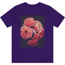 Charger l&#39;image dans la galerie, T-shirt &quot;Roses de mon coeur&quot; Team Purple
